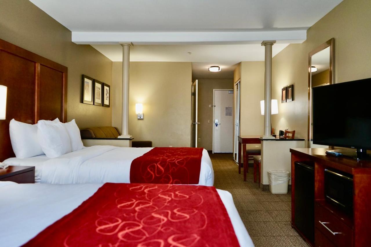 คอมฟอร์ต สวีท วิคเตอร์วิลล์ ไอ - 15 Hotel วิกเตอร์วิลล์ ภายนอก รูปภาพ